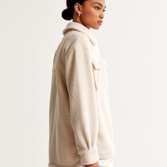 Abercrombie & Fitch Sherpa Teddy Cream Button Pocket Shacket Jacket New Out Tag - Picture 4 of 16